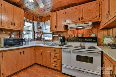 415 Weaverville Road, Asheville, NC 28804 - Photo 28