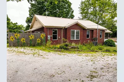 103 E King Street, East Flat Rock, NC 28726 - Photo 2