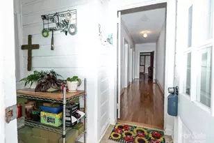 103 E King St, East Flat Rock, NC 28726 - Photo 26