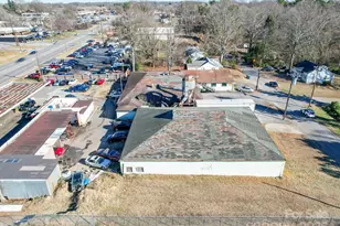 1510 10th Ave SW, Hickory, NC 28602 - Photo 1