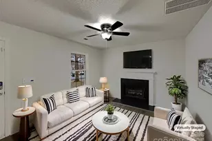 1411 Swaying Branch Ln, Clover, SC 29710 - Photo 2