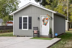 1532 S Point Rd, Belmont, NC 28012 - Photo 32