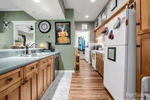 158 Stonecrest Ct, Lake Lure, NC 28746 - Photo 10