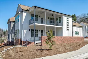 60 Skyvue Ct, Saluda, NC 28773 - Photo 1