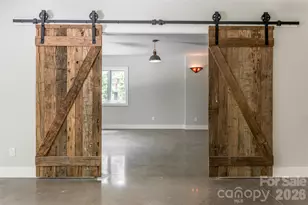 649 Rickel Dr, Hendersonville, NC 28739 - Photo 26