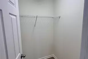 6748 Sullins Rd, Charlotte, NC 28214 - Photo 8