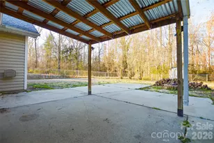 3345 Hunting Wood Ct, Gastonia, NC 28052 - Photo 38