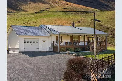 867 Indian Creek Road, Burnsville, NC 28714 - Photo 4