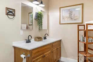 867 Indian Creek Rd, Burnsville, NC 28714 - Photo 26