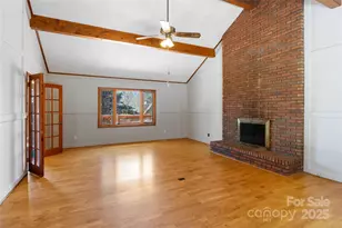 15 Elmwood Ln, Asheville, NC 28803 - Photo 8