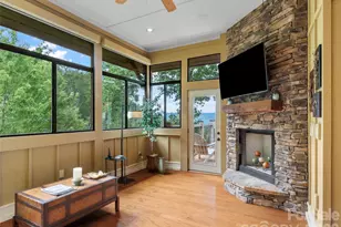 47 Creekside Wy, Burnsville, NC 28714 - Photo 16