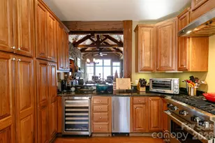 47 Creekside Wy, Burnsville, NC 28714 - Photo 10