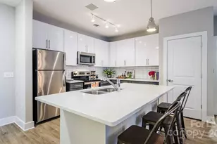 1000 Central Ave, Charlotte, NC 28204 - Photo 16