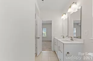 3645 S Tryon St, Charlotte, NC 28217 - Photo 20