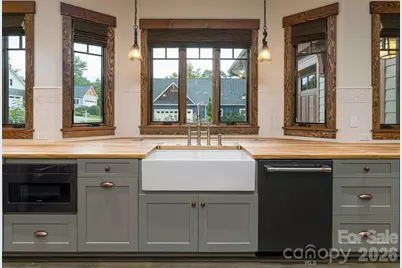 112 Louisa Street, Black Mountain, NC 28711 - Photo 8