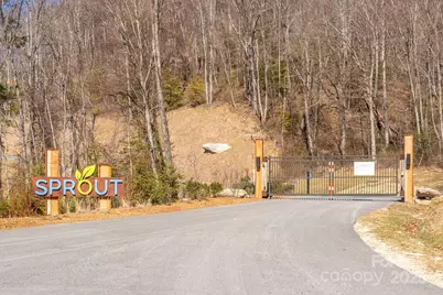 0000 East Garden Trail #13, Hendersonville, NC 28792 - Photo 12