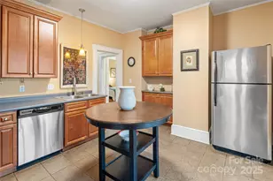 75 Cherry St N, Asheville, NC 28801 - Photo 18