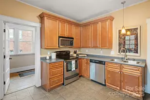 75 Cherry St N, Asheville, NC 28801 - Photo 22