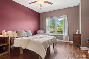 18 Greenwood Fields Dr, Asheville, NC 28804 - Photo 14