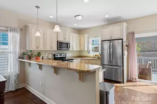 18 Greenwood Fields Dr, Asheville, NC 28804 - Photo 10