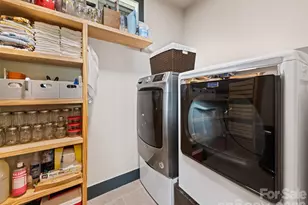 66 Bradley St, Waynesville, NC 28786 - Photo 22