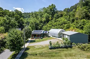 66 Bradley St, Waynesville, NC 28786 - Photo 4