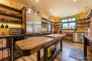 66 Bradley St, Waynesville, NC 28786 - Photo 16