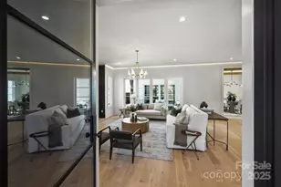 2325 Winthrop Ave, Charlotte, NC 28203 - Photo 2