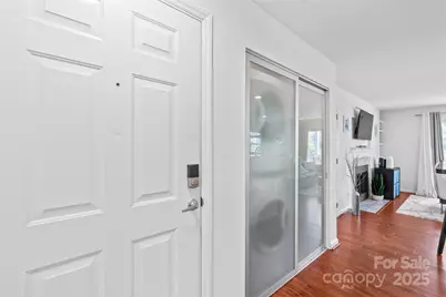 525 N Graham Street #2F, Charlotte, NC 28202 - Photo 12