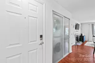 525 N Graham St, Charlotte, NC 28202 - Photo 12