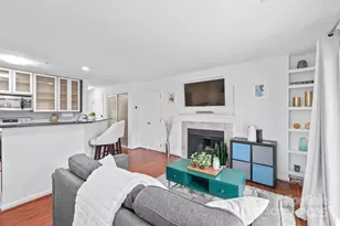 525 N Graham St, Charlotte, NC 28202 - Photo 1