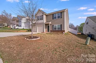 105 Abel Peterson Dr, Mount Holly, NC 28120 - Photo 2