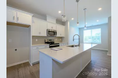 5640 Kingspan Drive, Charlotte, NC 28217 - Photo 6