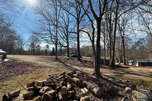 526 Lentz Rd, Marion, NC 28752 - Photo 16