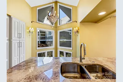 140 Overlook Drive, Flat Rock, NC 28731 - Photo 18