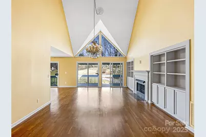 140 Overlook Drive, Flat Rock, NC 28731 - Photo 6