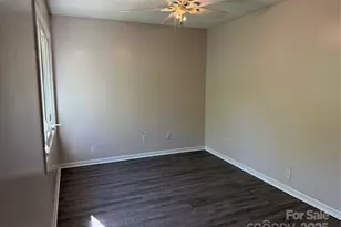 22 Hollybrook Dr, Asheville, NC 28803 - Photo 22