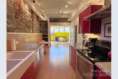 130C Biltmore Avenue, Asheville, NC 28801 - Photo 8