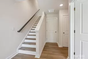 1429 Lithium Ln, Charlotte, NC 28211 - Photo 4