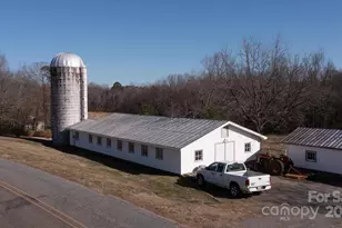 732 Crowe Dairy Rd, Forest City, NC 28043 - Photo 26