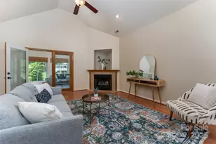 415 Kingfisher Ln, Mills River, NC 28759 - Photo 6