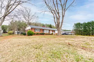 107 Destiny Ln, Shelby, NC 28150 - Photo 2