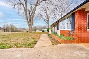 107 Destiny Ln, Shelby, NC 28150 - Photo 4