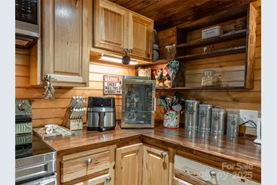 12982 US Hwy 19W None, Burnsville, NC 28714 - Photo 14