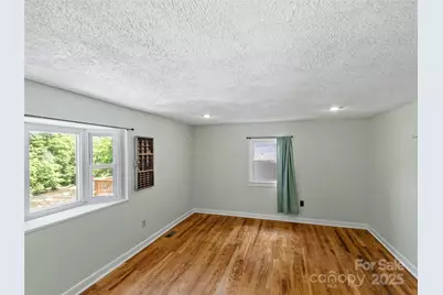 12982 US Hwy 19W None, Burnsville, NC 28714 - Photo 22