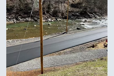 12982 US Hwy 19W None, Burnsville, NC 28714 - Photo 46