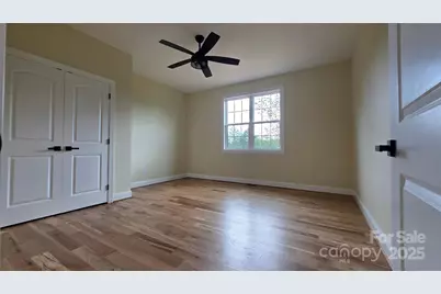 1060 Hawksbill Drive, Morganton, NC 28655 - Photo 10