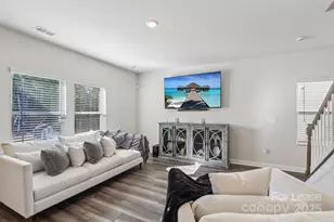 165 Canoga Ave, York, SC 29745 - Photo 8