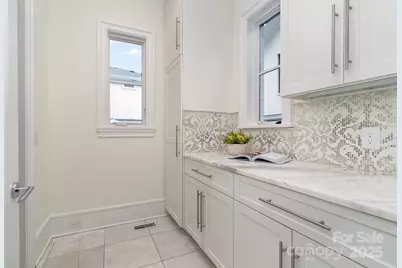 1665 Sterling Road, Charlotte, NC 28209 - Photo 18