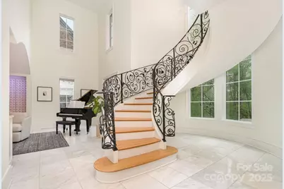 1665 Sterling Road, Charlotte, NC 28209 - Photo 4